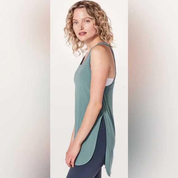 Lululemon Side Story Tank Mystic Green size 10 NWT - Picture 1 of 8